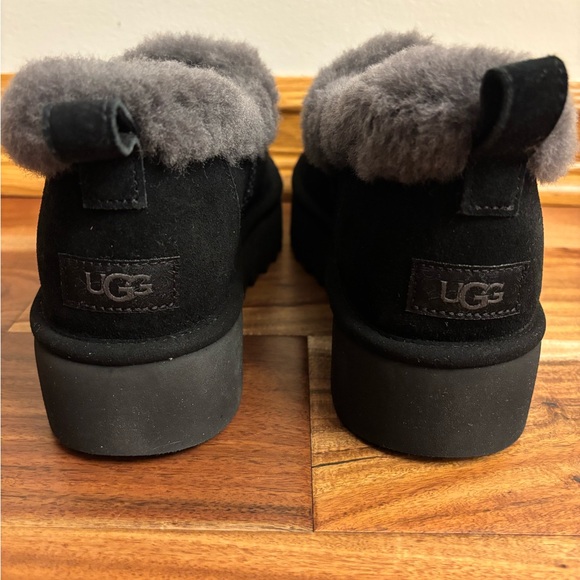 UGG Nita Genuine Shearling Sleeper - Picture 9 of 12